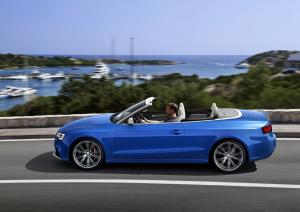 Audi RS5 Cabriolet 2012 года  (WW)